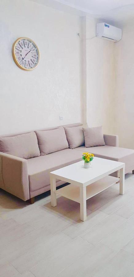 Tameo Apartment Μπατούμι Εξωτερικό φωτογραφία